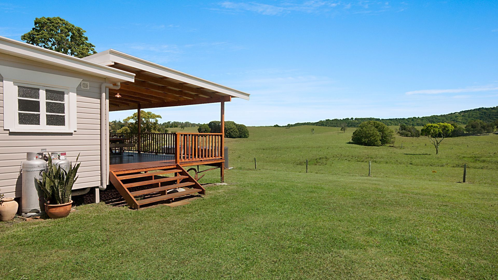 Byron Bay Hinterland-Teak Tree Farm