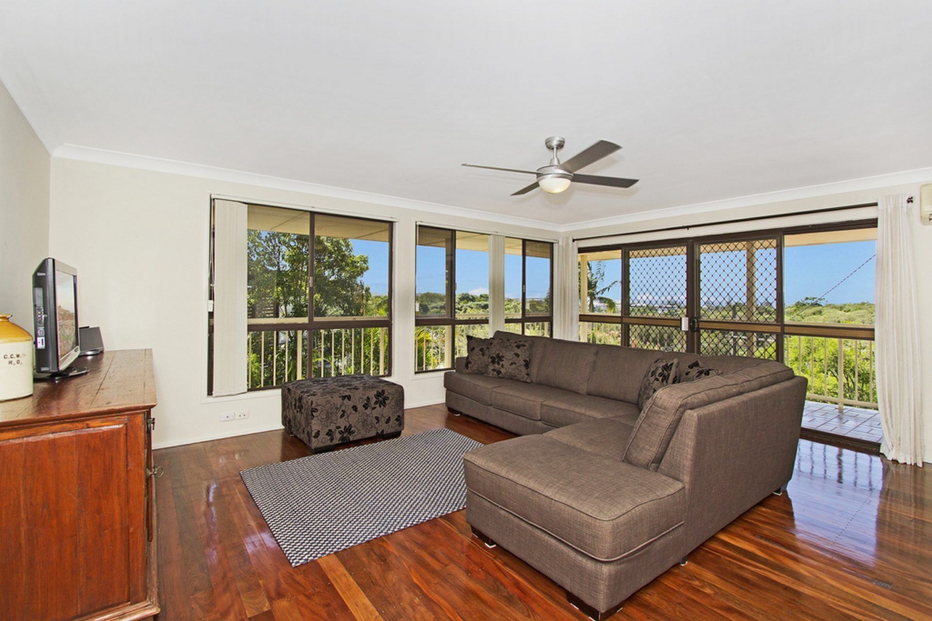 Kingscliff Holiday Home ON THE Hill - Syd's View