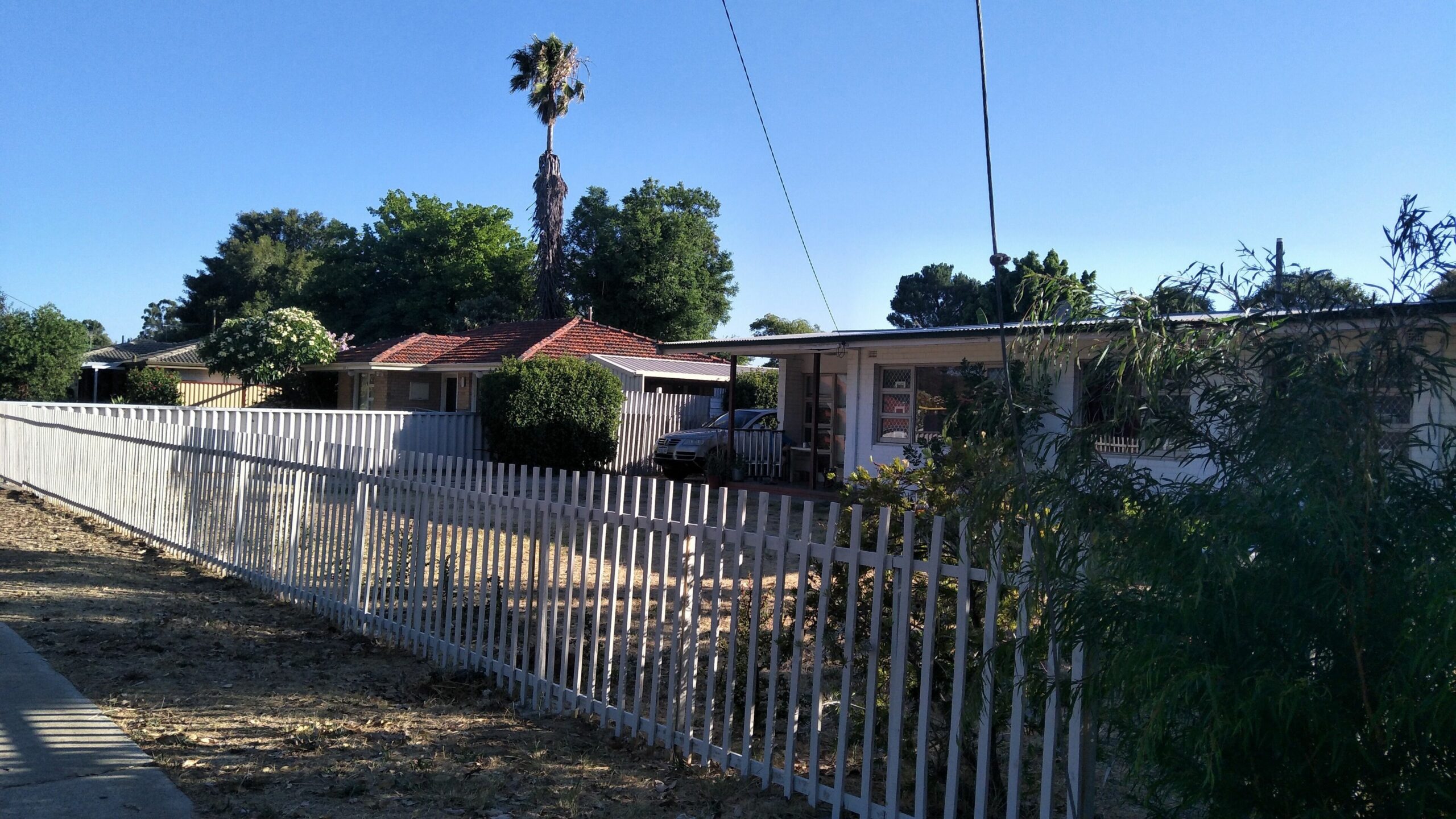 Lovely homely convenient holiday house