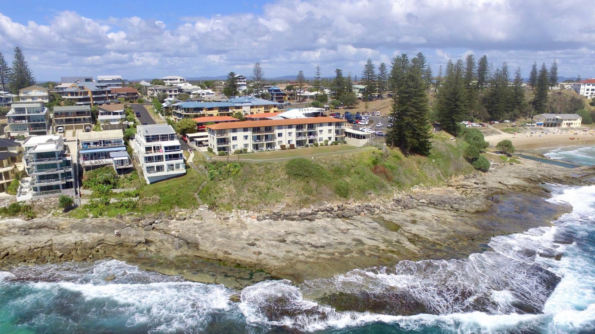 Suncrest unit 4, Absolute Oceanfront, Yamba