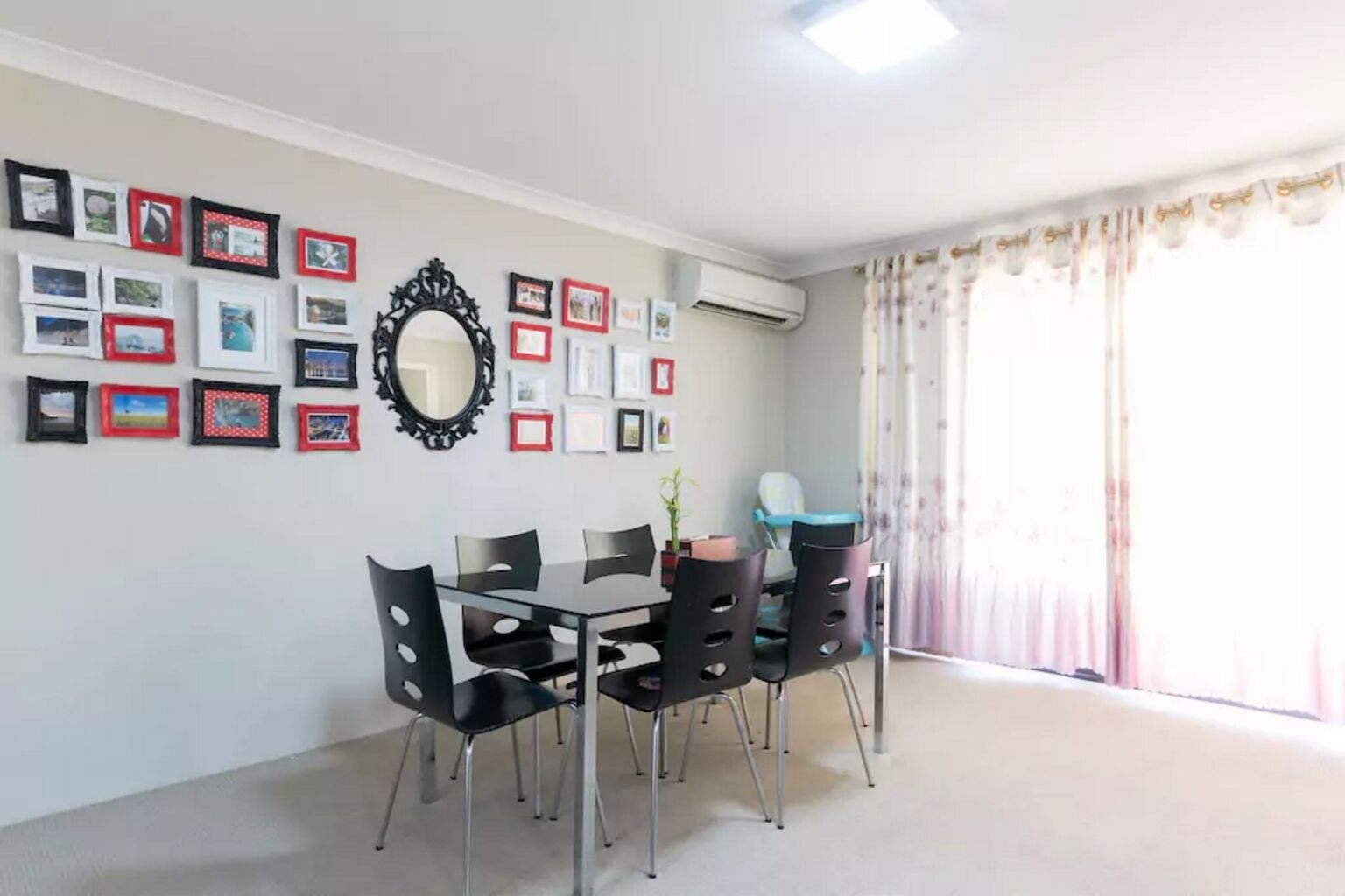 Family Townhouse - Fast Wifi - 15mins TO Perth CBD