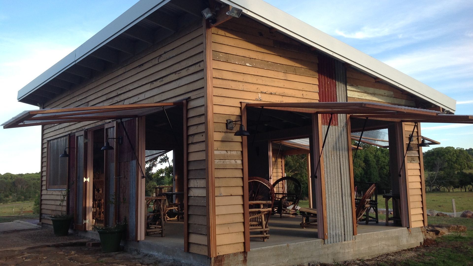 Byron Bay's Heritage Tooraloo Farm Stay