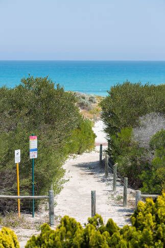 Mullaloo Beach L'Oceanne