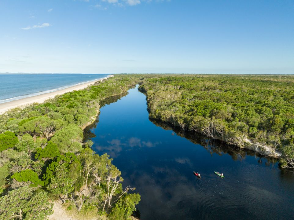 Bribie Island 4WD, Kayak, Beach & Bunker tour