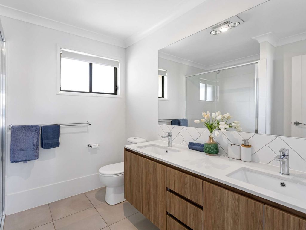 Bright Home - Super Clean, Close to Gabbinbar & USQ