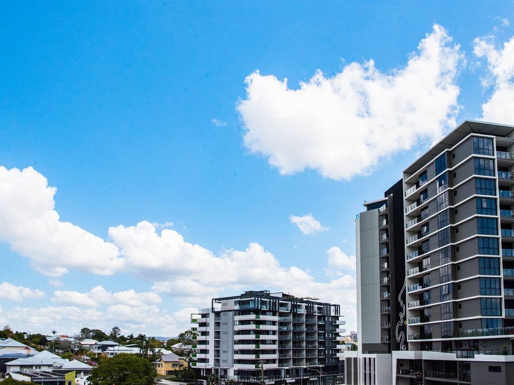 Brand New Luxury 1 Bed Apt in Woolloongabba