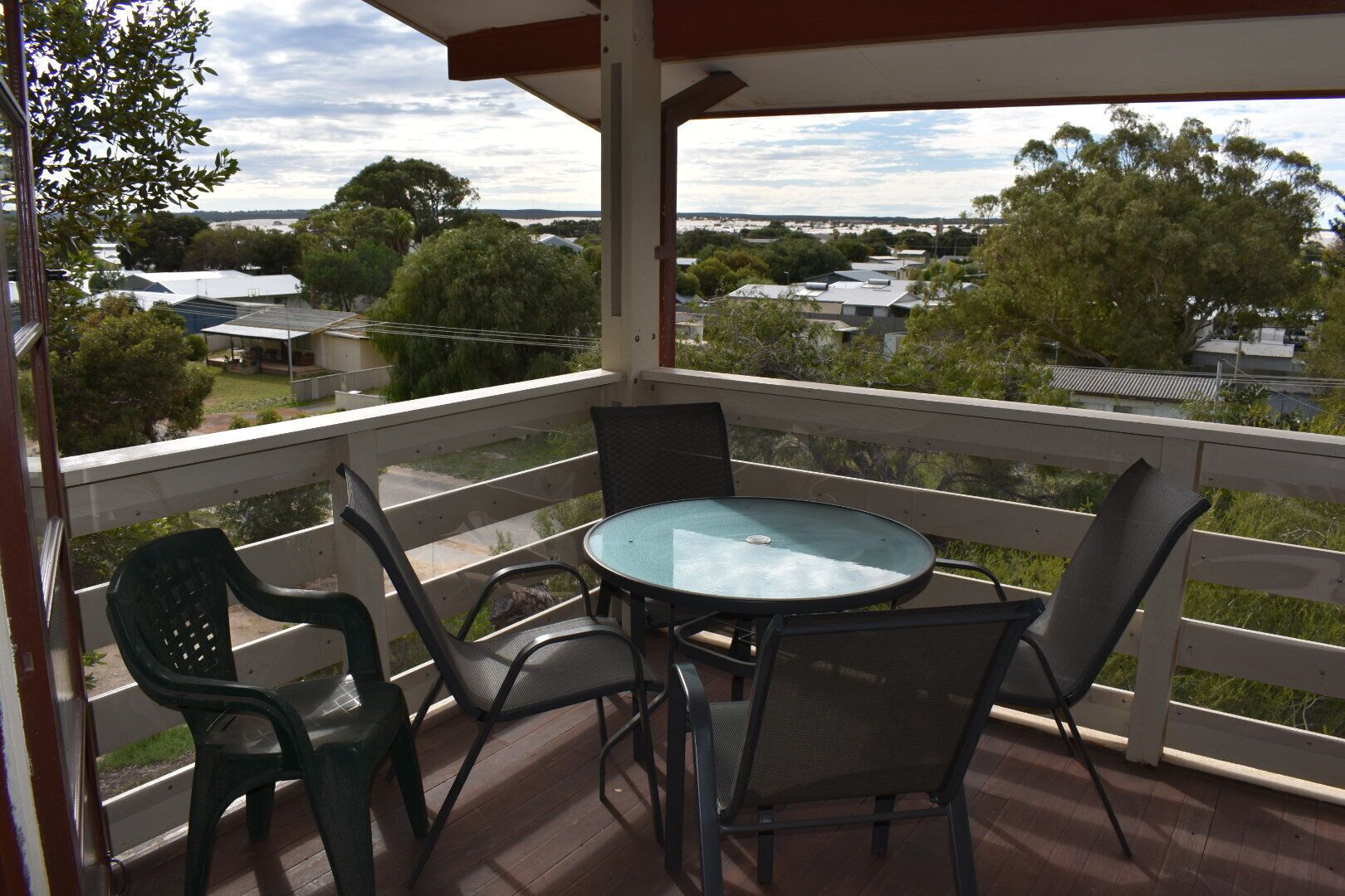 Home in the Centre of Lancelin With Views to the Park and Ocean