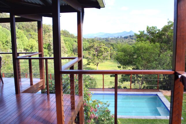 Berties at Byron - escape to the quiet and peace. The whole property is yours!