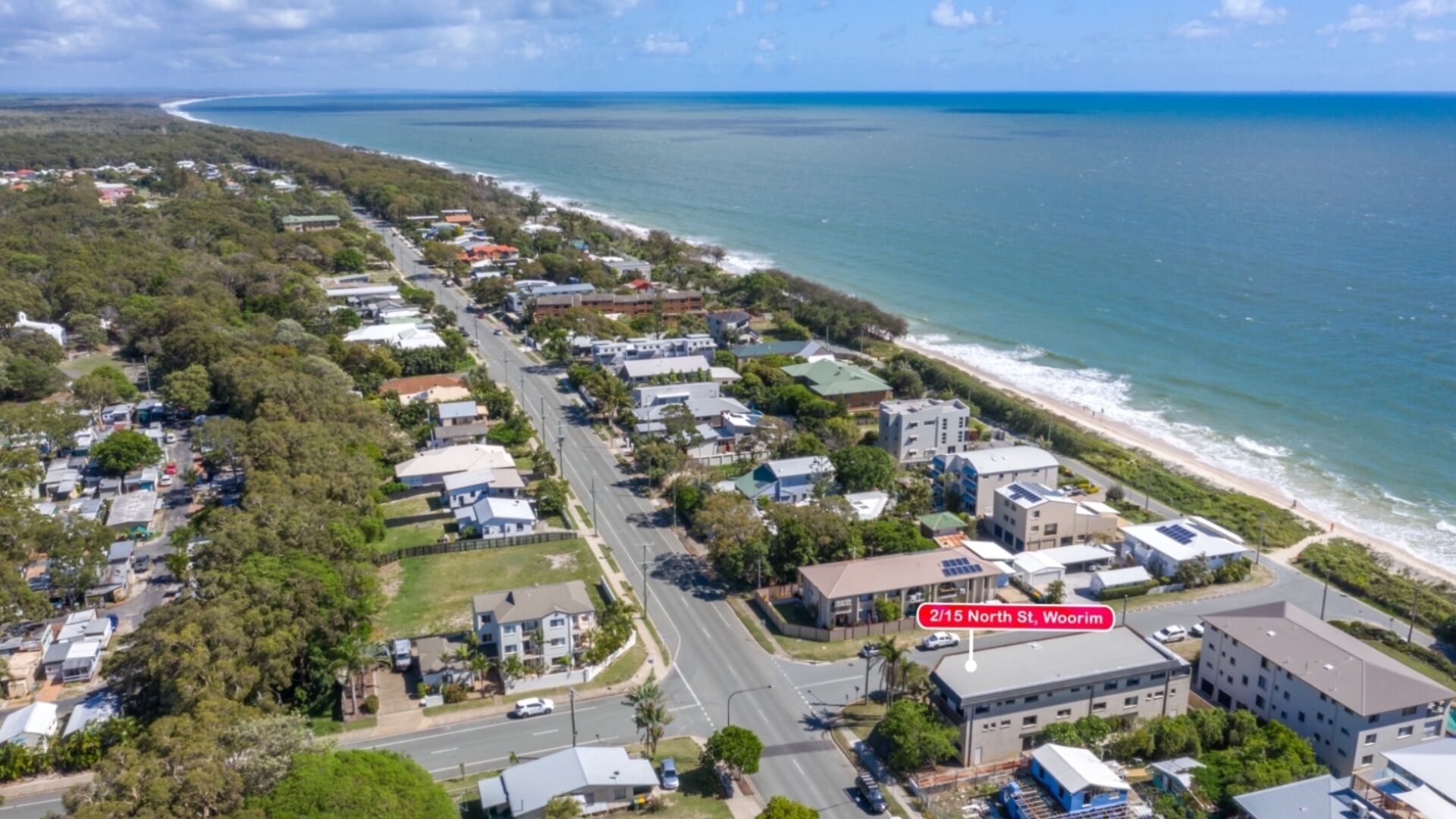 BEACHSIDE UNIT IN THE CENTER OF TOWN