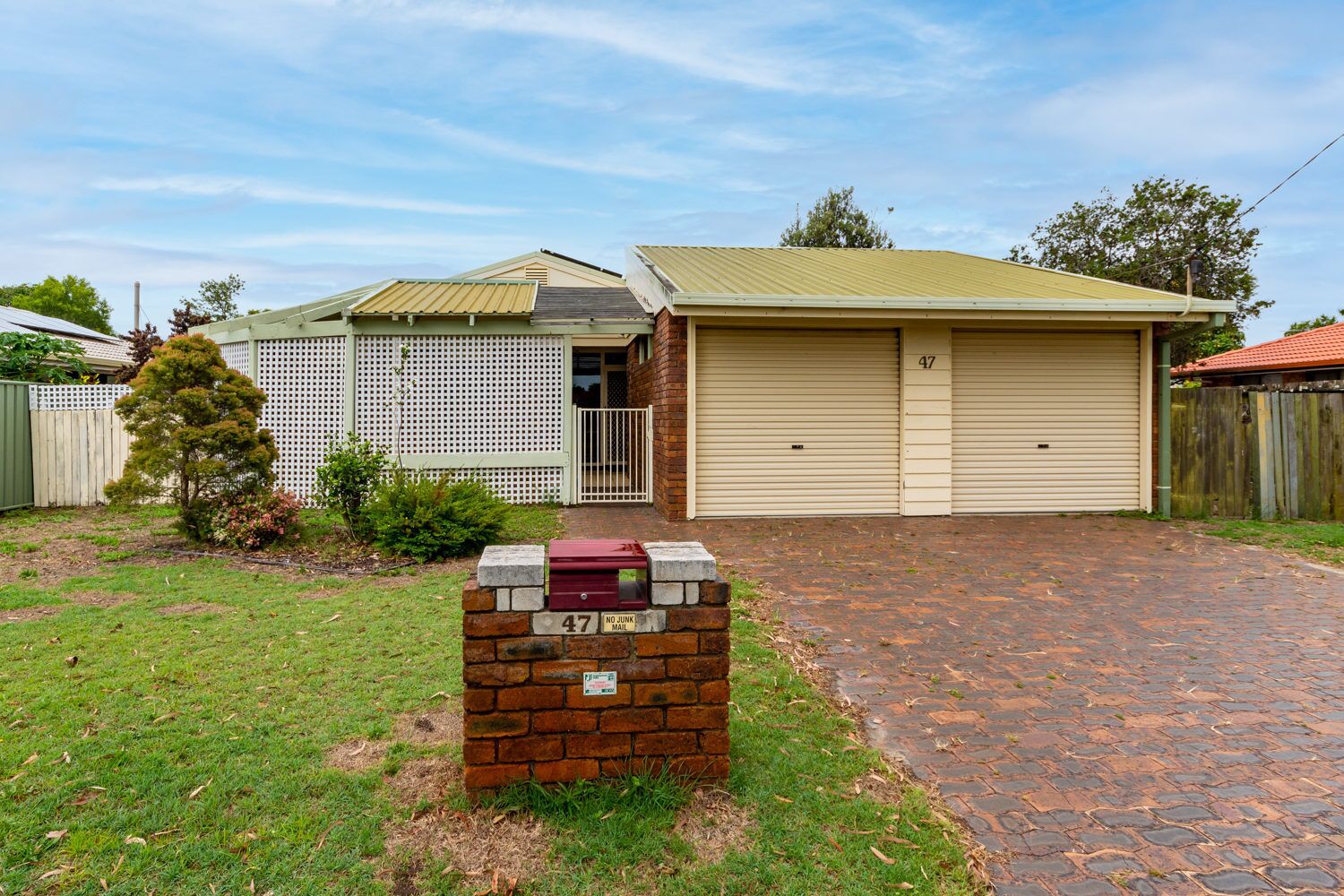 Banksia Gem One Street Back From Waterfront