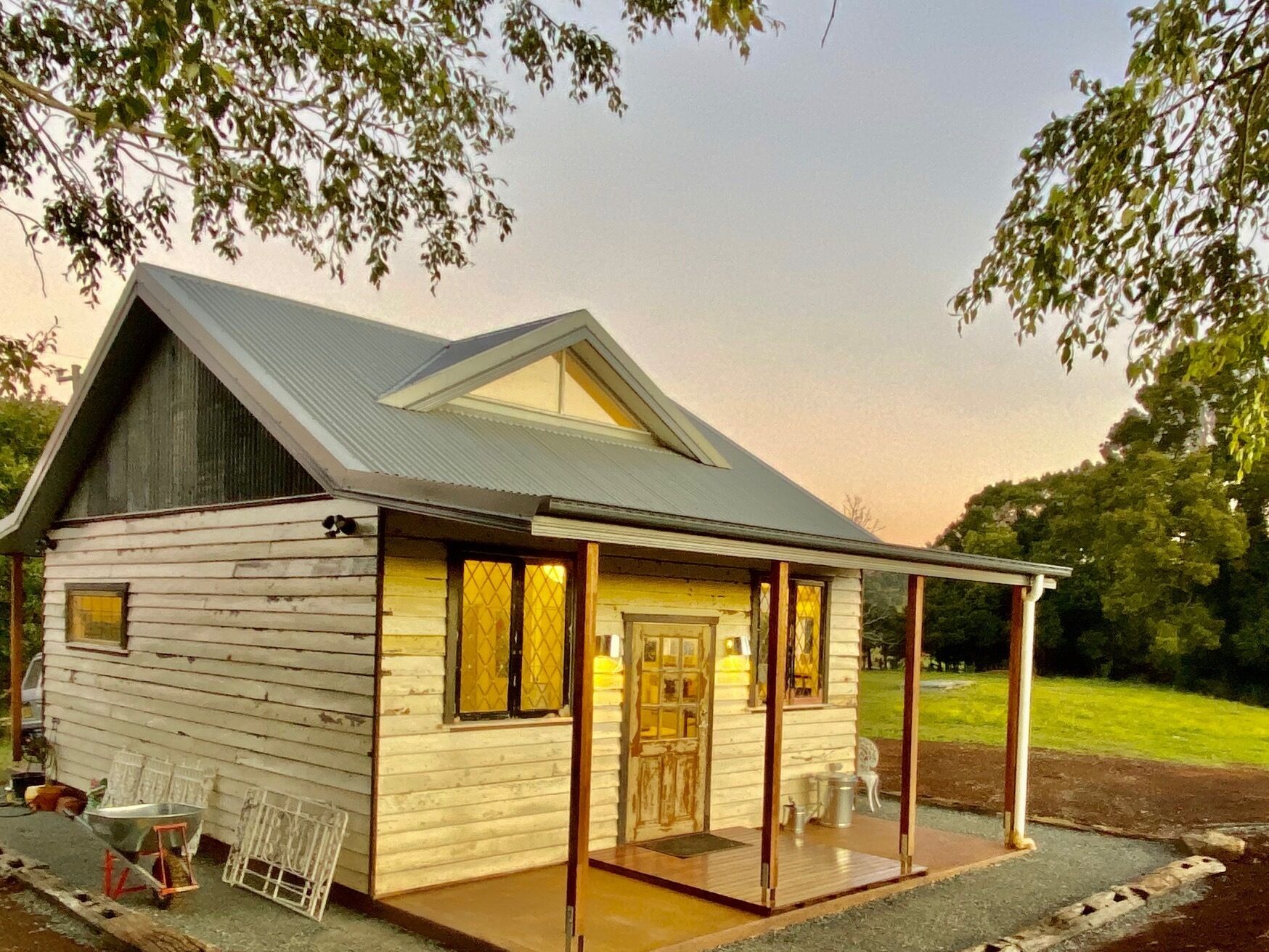 Byron Bay's New! Sunset Cottage