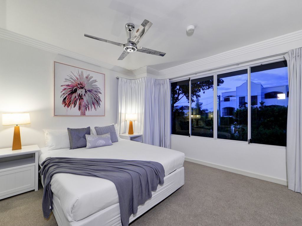 Magic ON Main – Surfers Paradise Waterfront