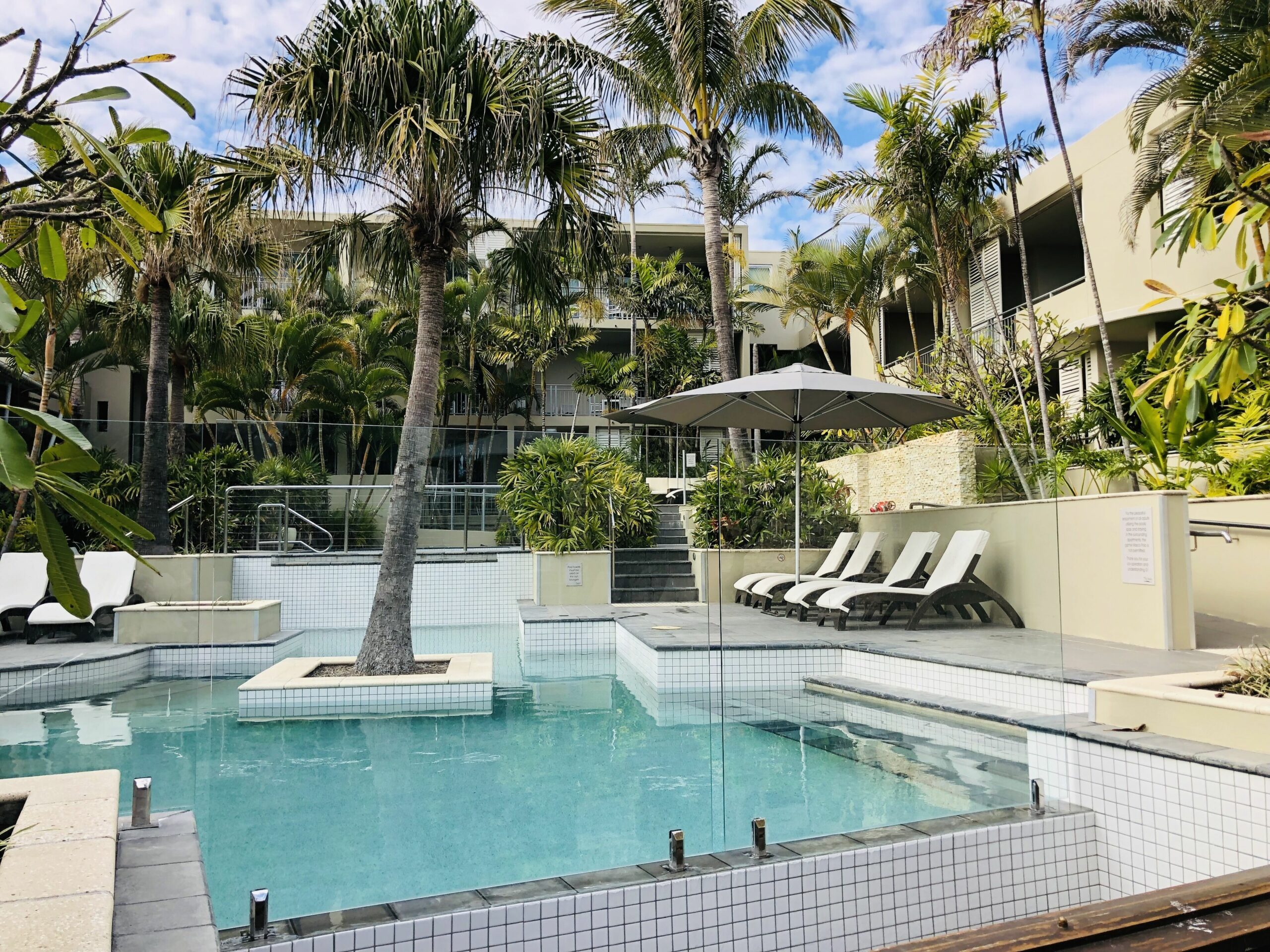 SPACIOUS BEACH PAD – AMAZING OCEAN VIEWS - CABARITA BEACH