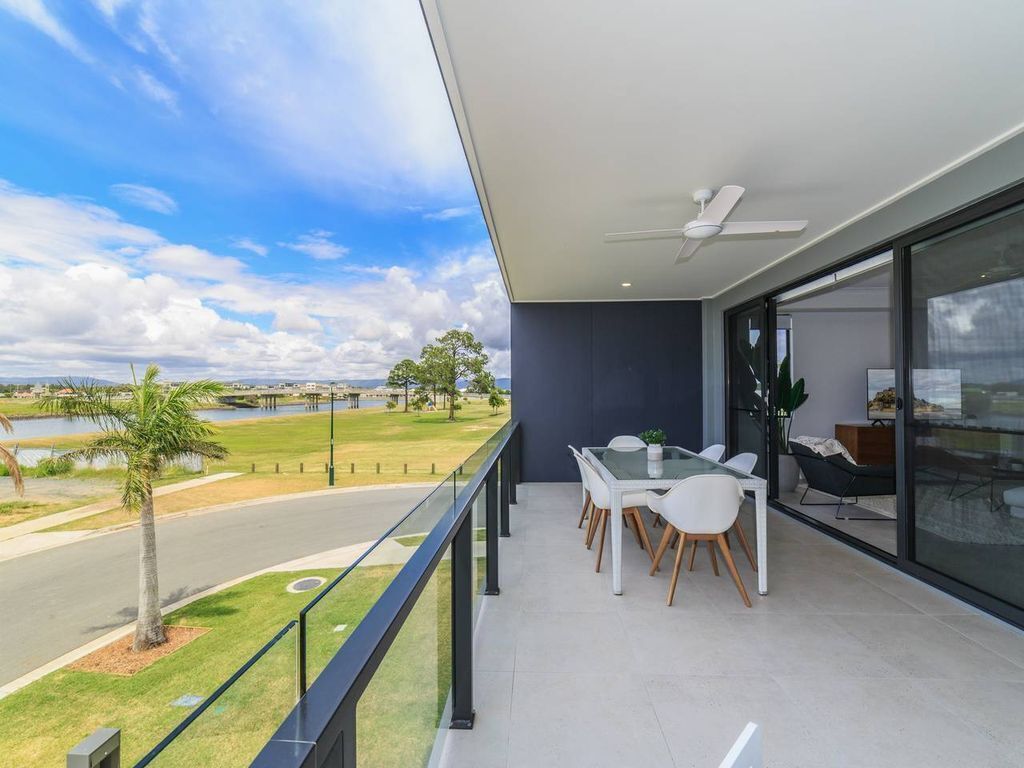 New Luxury 4 bed Home- Perfect Gold Coast Escape