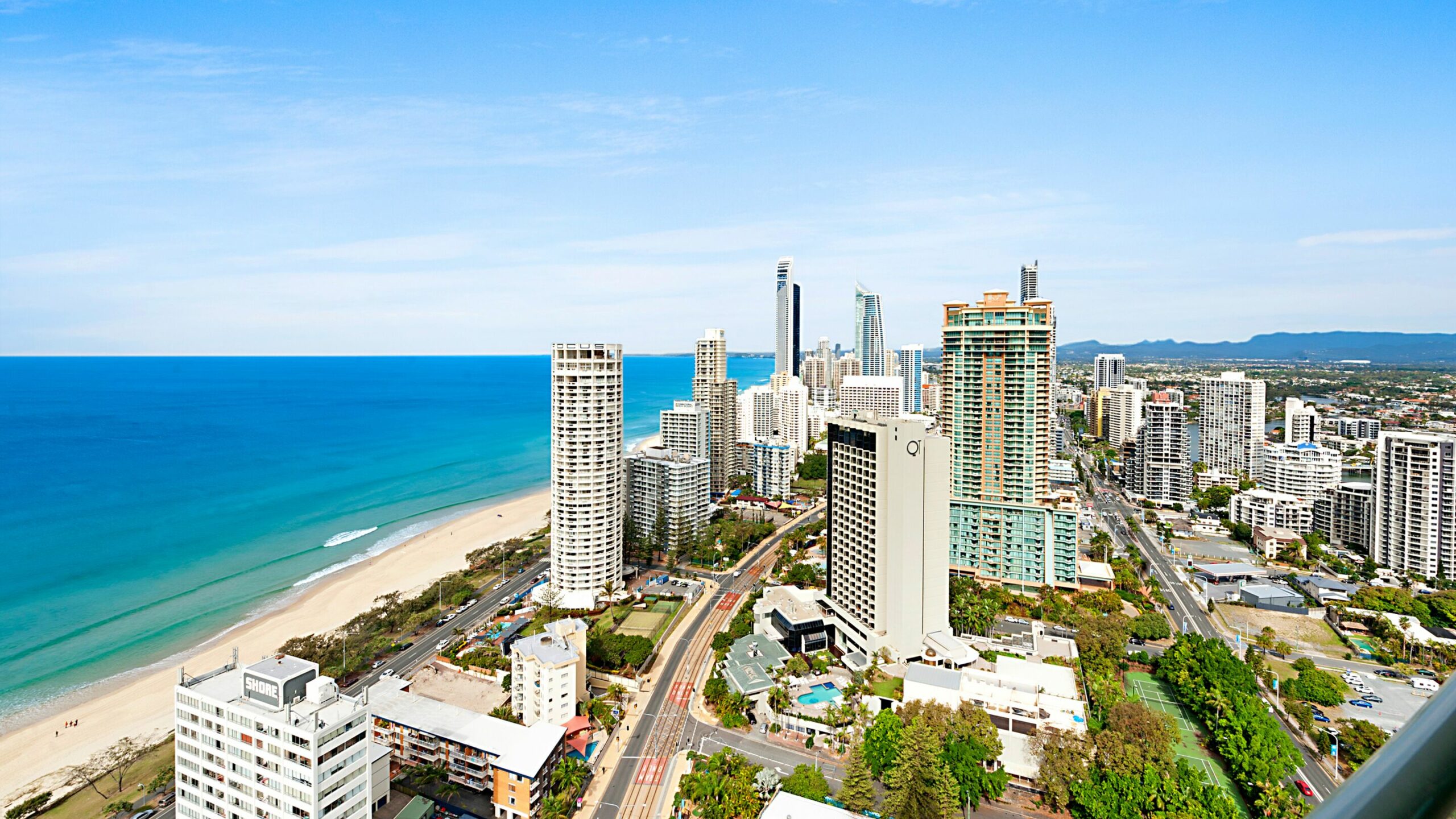 Surfers Paradise Luxury Apartment Ocean Front Panorama