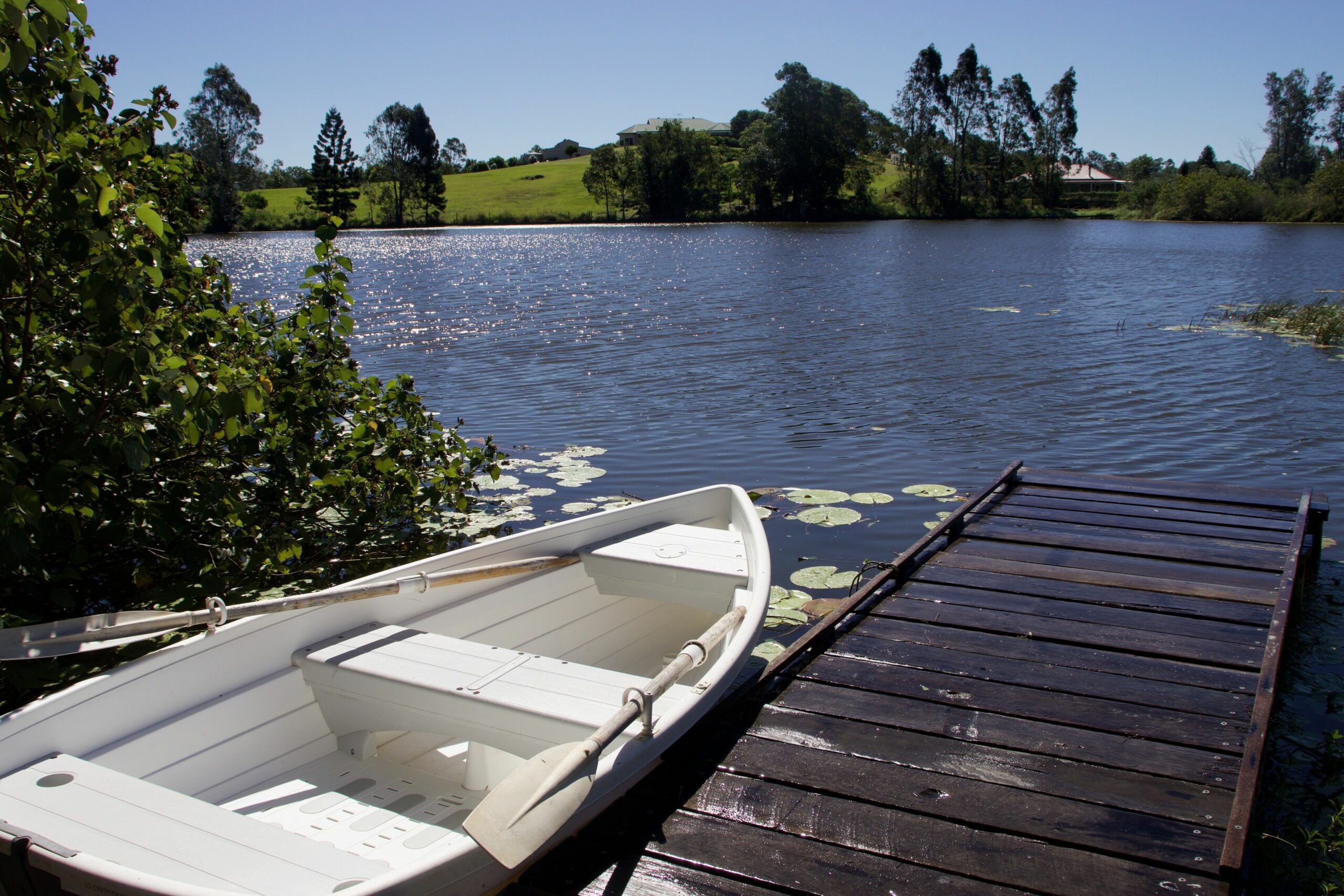 Samford Lakes - The Cottage