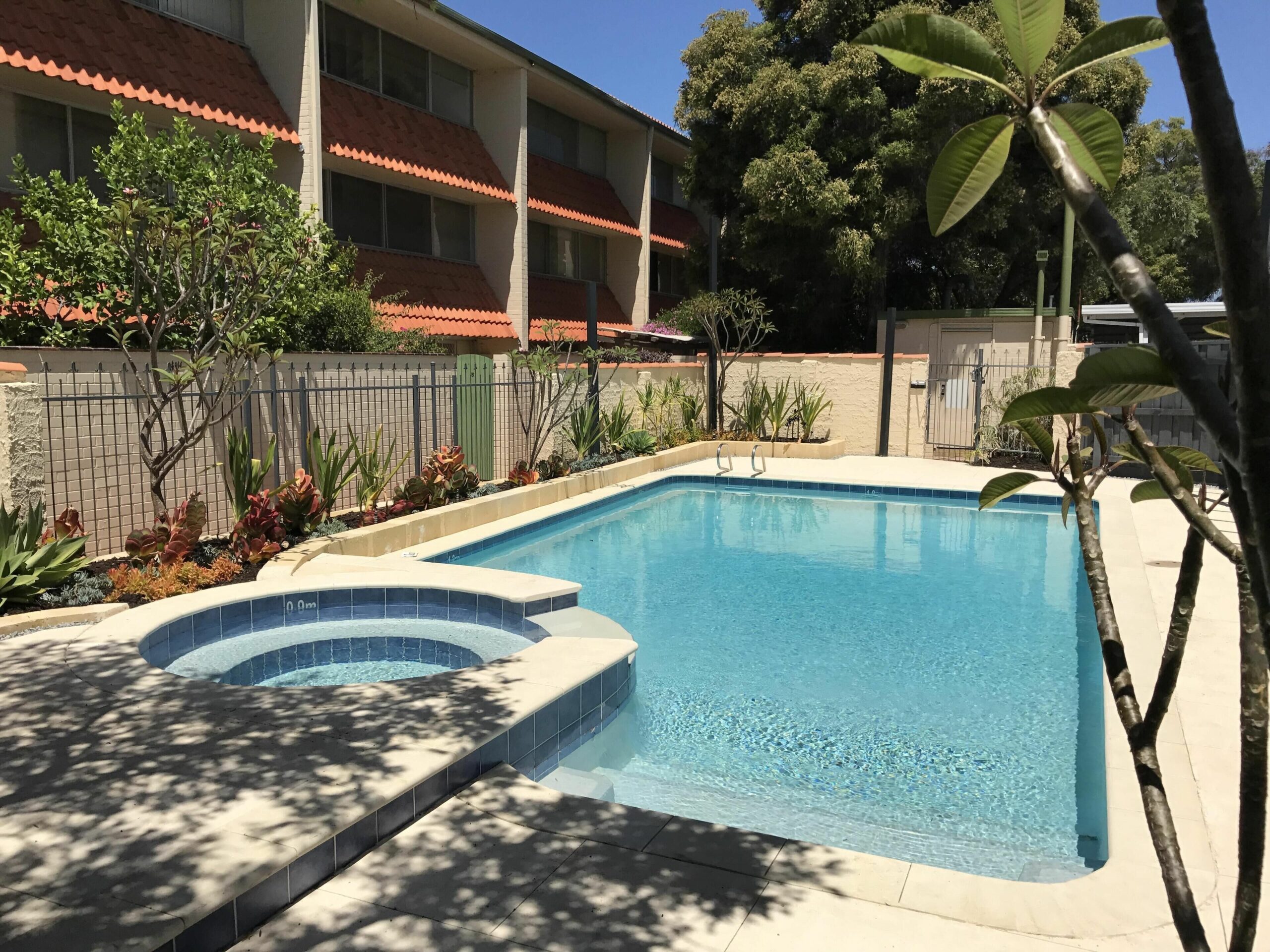 Ground Floor With Beautifully Private and Secure North Facing Courtyard