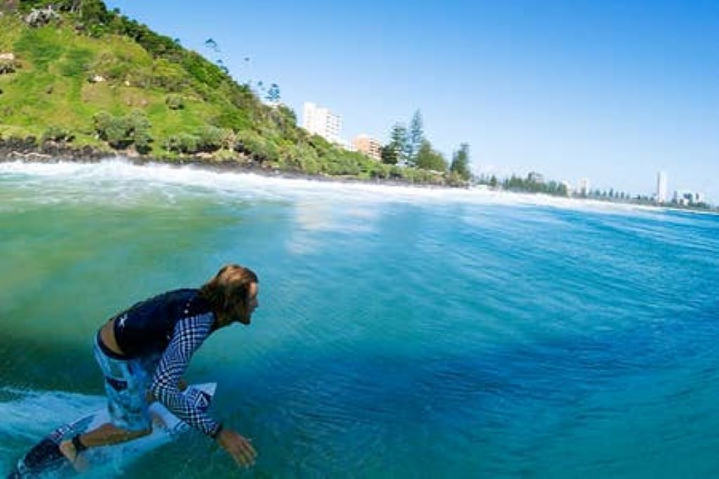 Funky Beach House on the Best Beach on Gold Coast