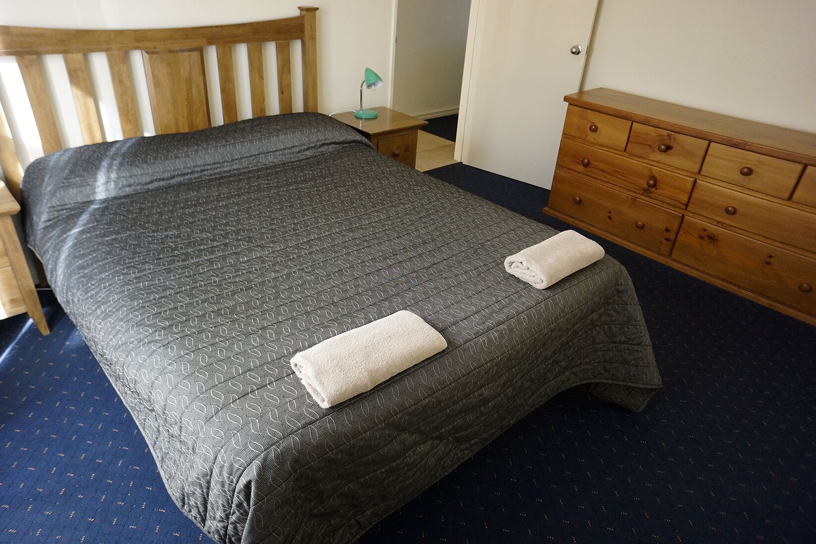 Executive 1 Bedroom Apartment in South Fremantle