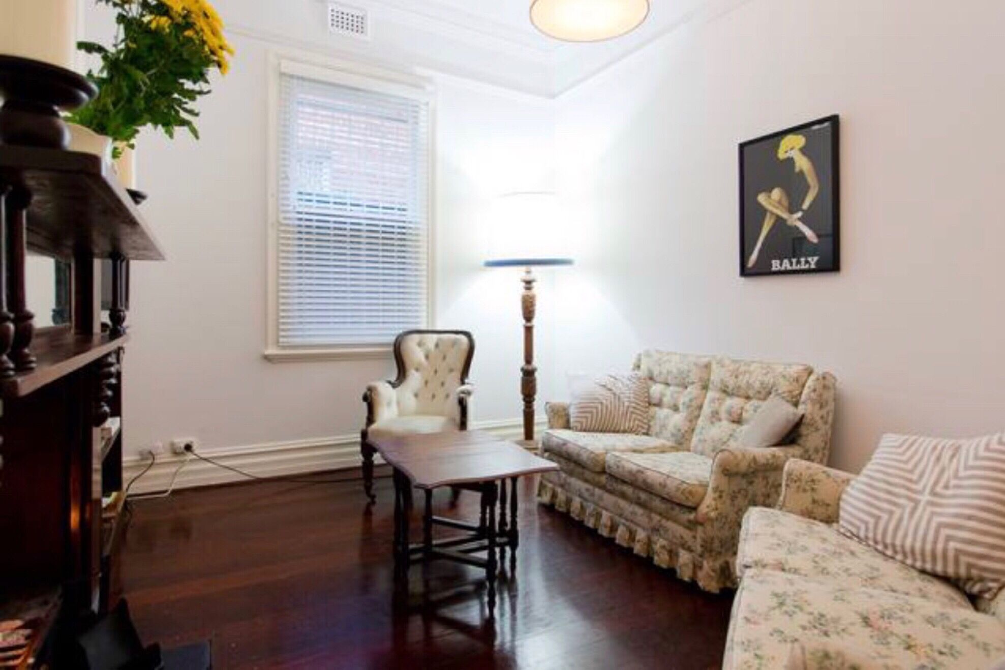 Gorgeous Central Subiaco Cottage - Walk to Kings Park, Cafes, Restaurants, Train