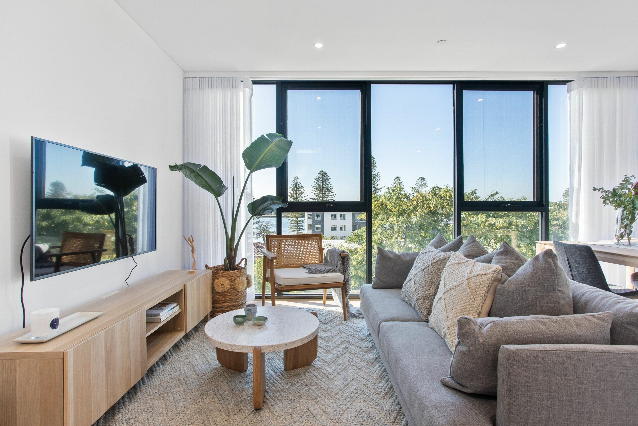 Waterfront Livingcanning River Apt1brnetflix