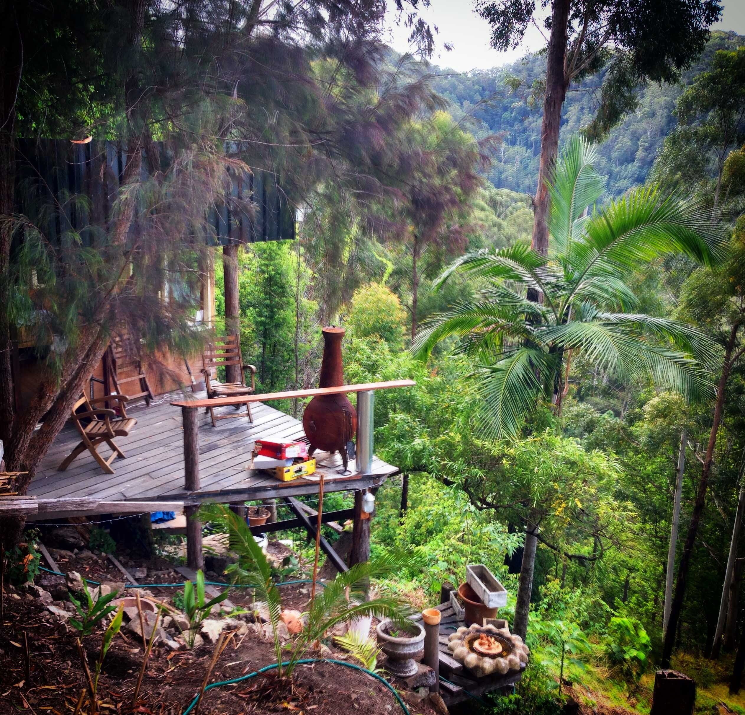 The Treepod-wake up to the Sunrise with views over valley to the Ocean