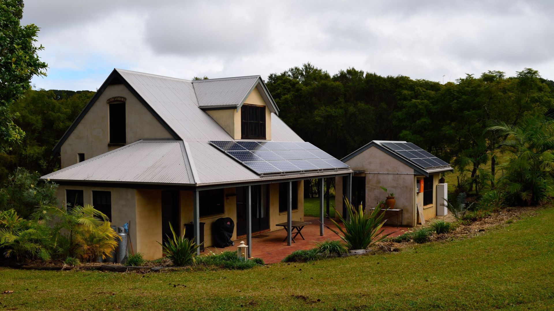 The Barn - French Provincial Accommodation