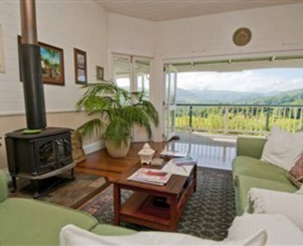 Valleydale Cottage - Byron Hinterland Escape