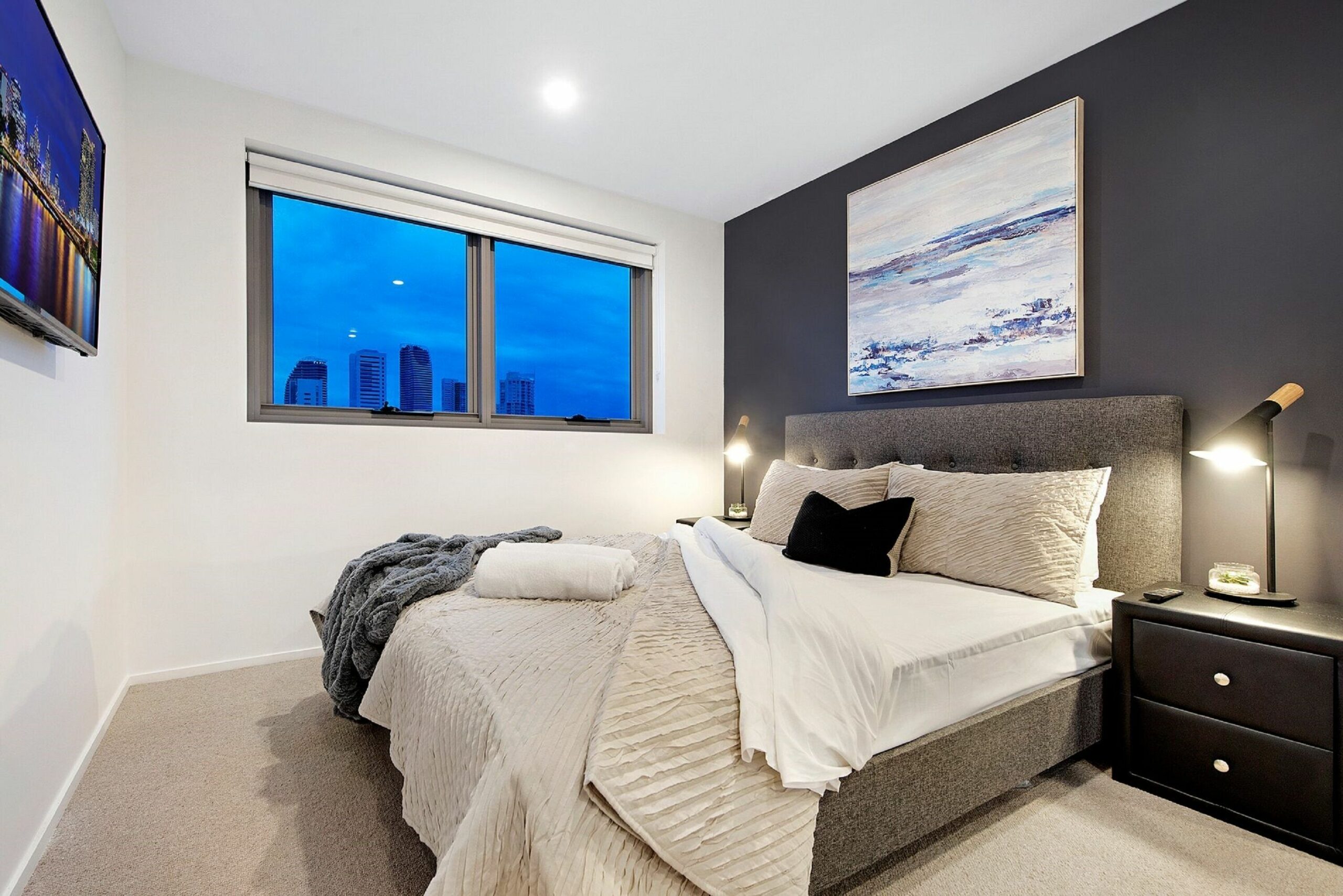 NEO Apartments - Holidays Gold Coast