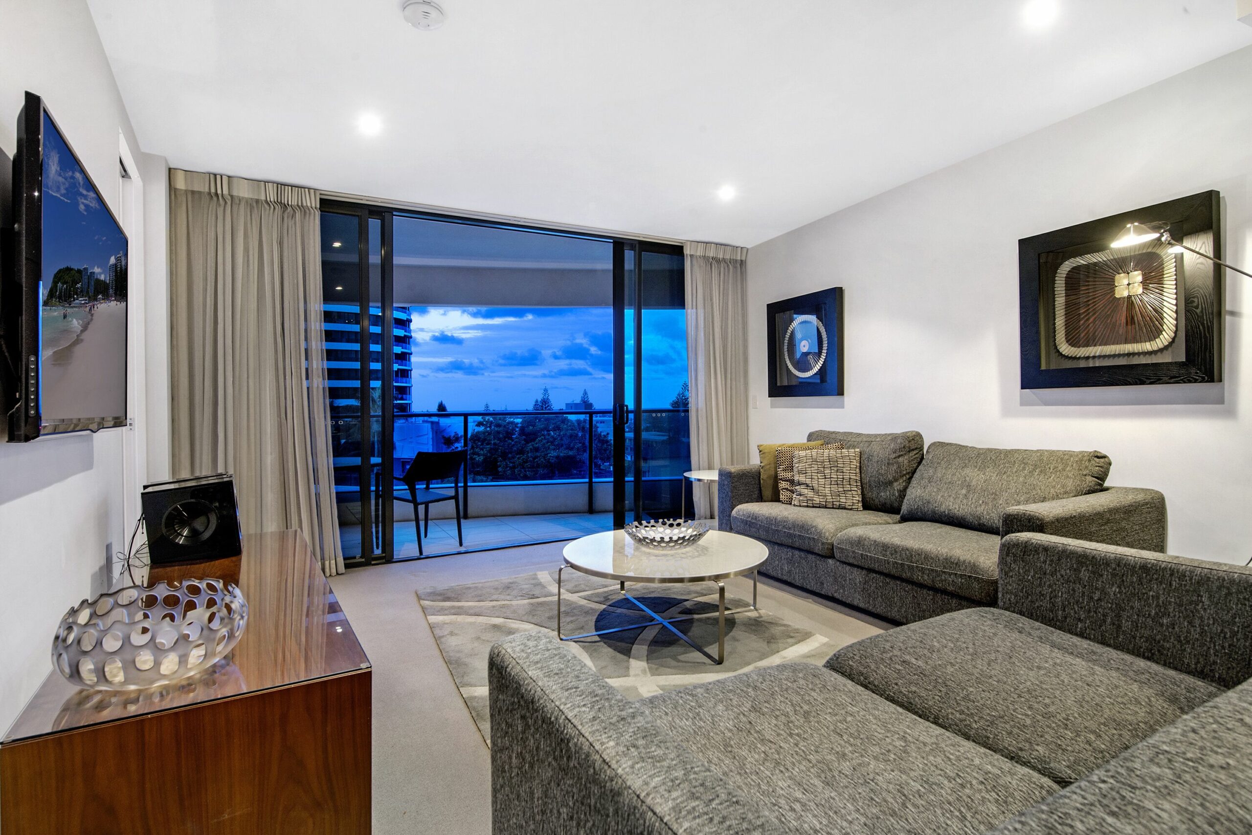 Oracle Broadbeach Apartments