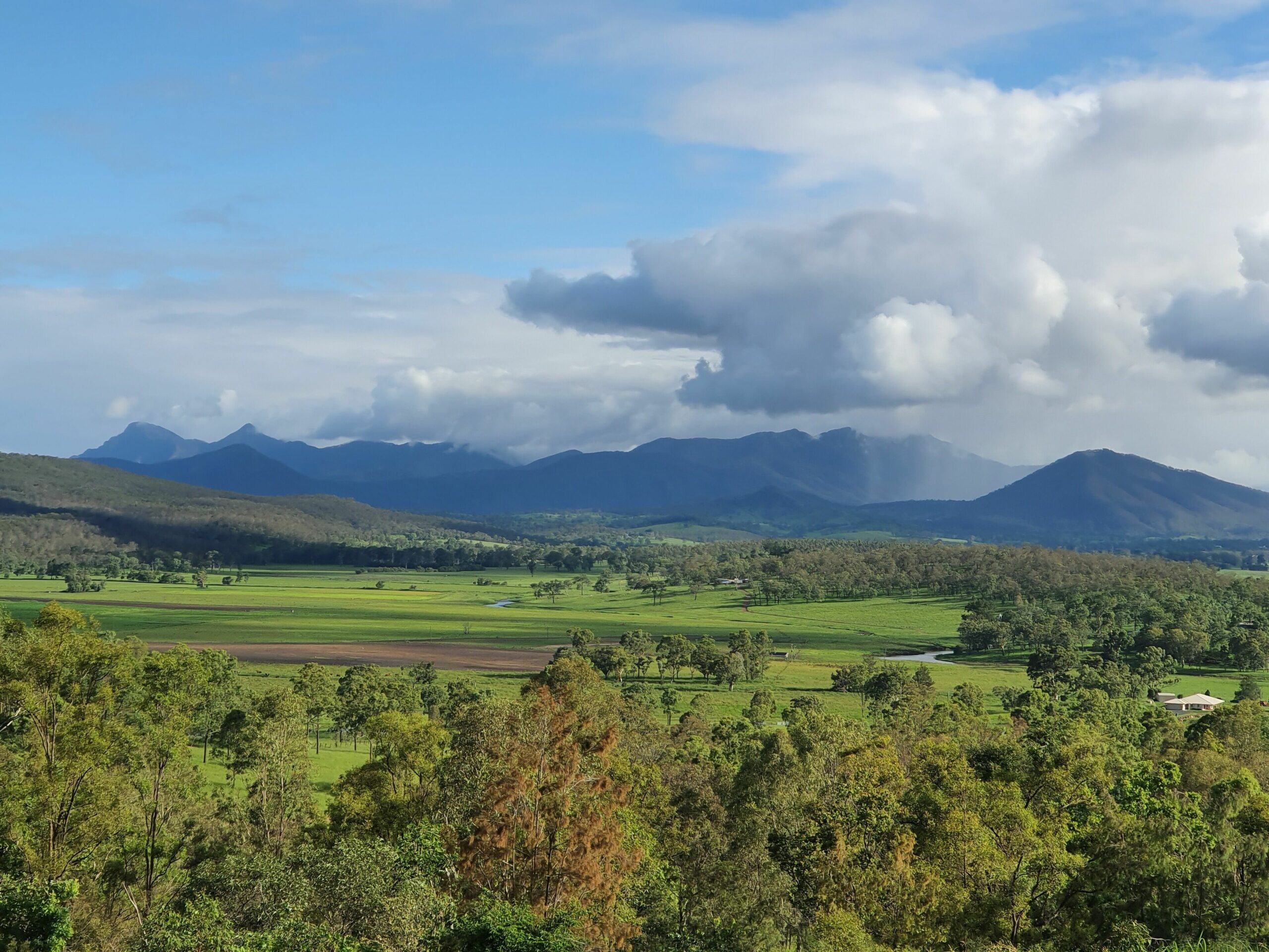 VANBERY COTTAGE HOST FARM