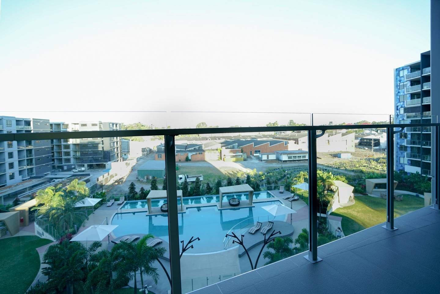 Westend 2 BED APT River Park Close to City UQ Qwe040