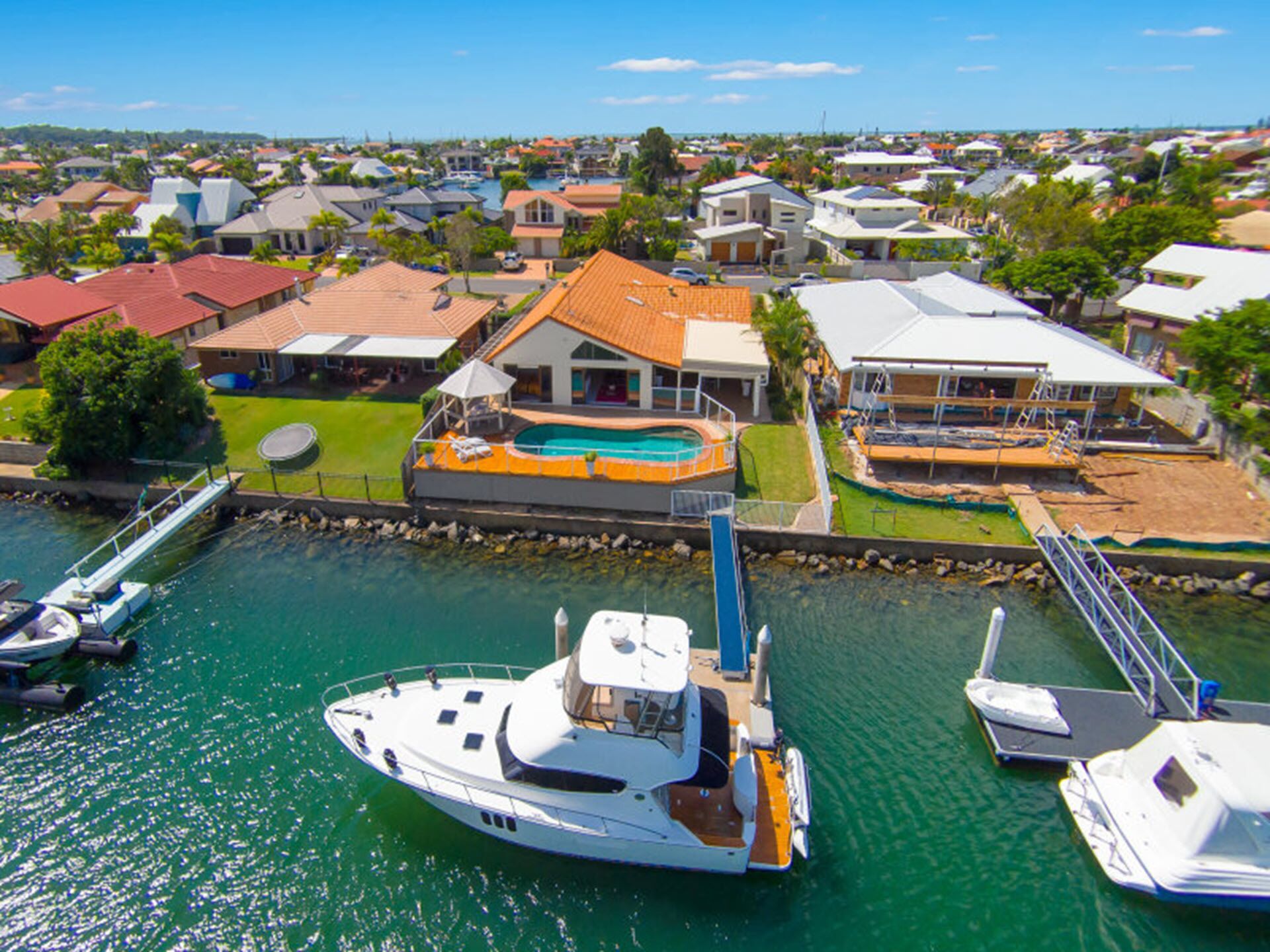 Waterfront Dream Getaway