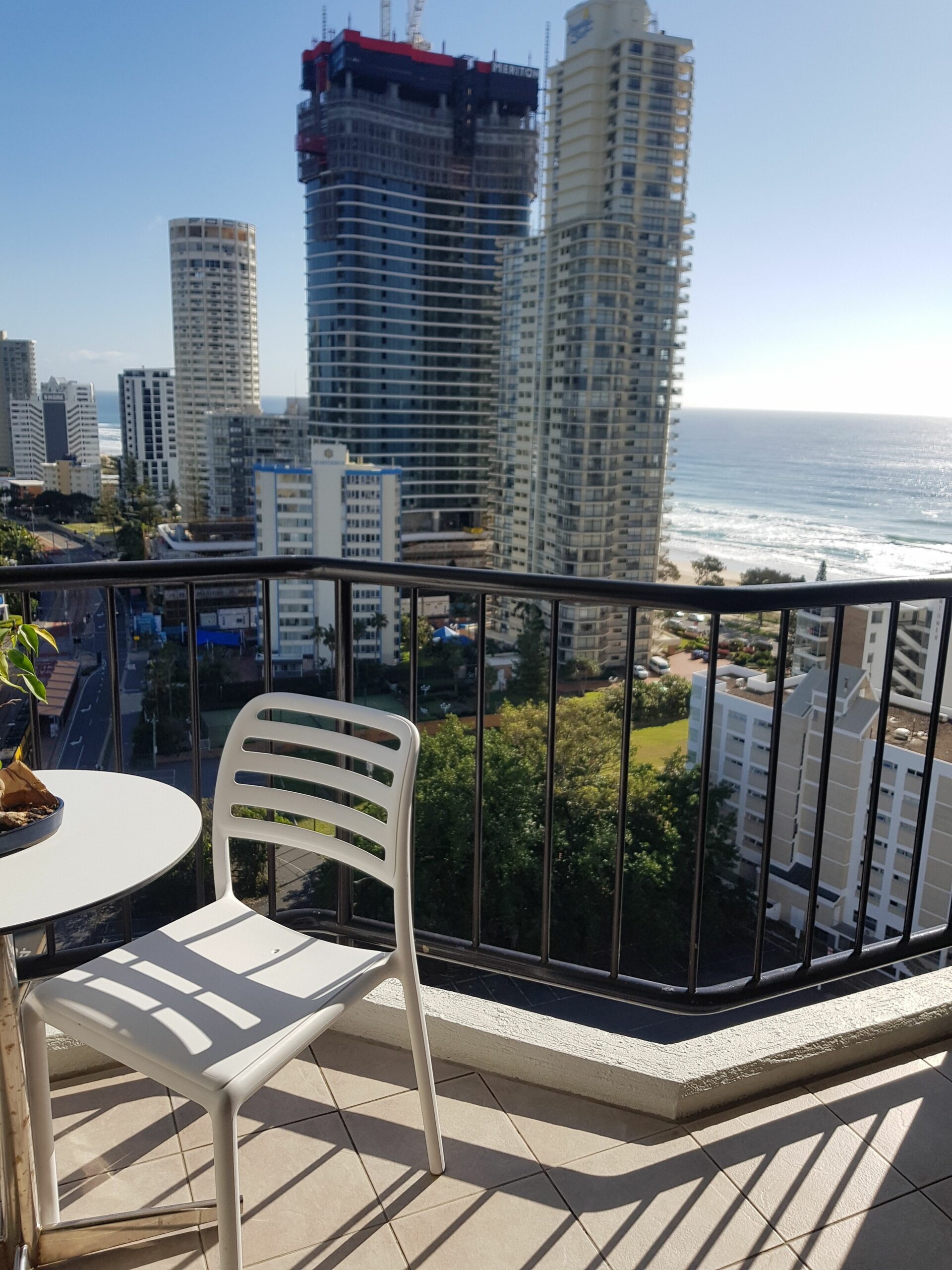 16th Floor Surfers Paradise Suite