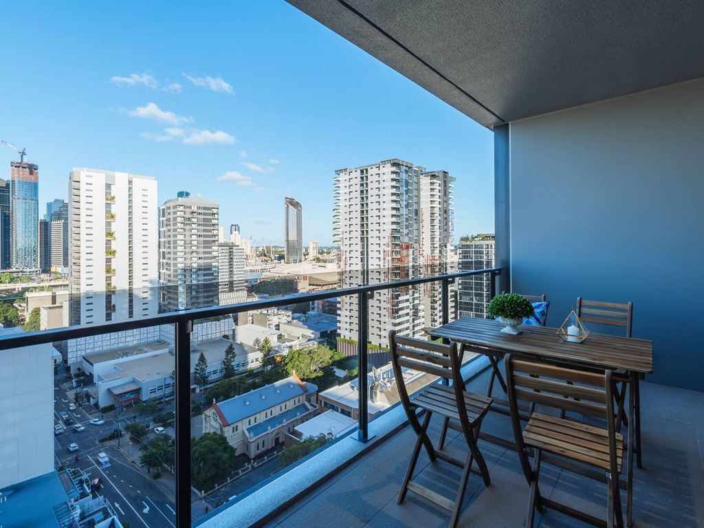 Breathtaking 2 Bed Apt in Heart of Southbrisbane