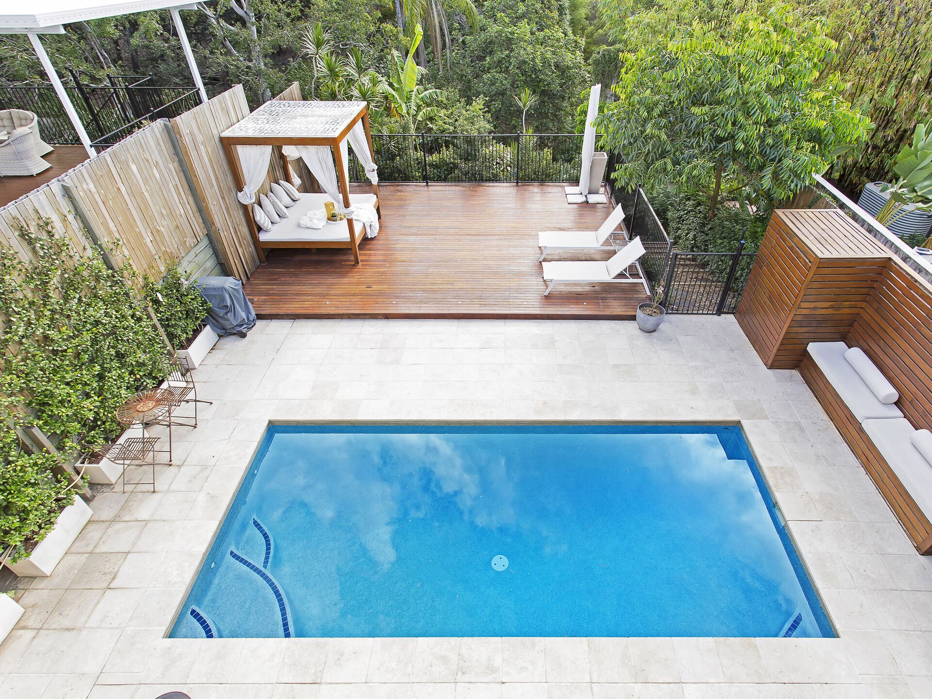 Bulimba House I Resort Style Retreat & spa