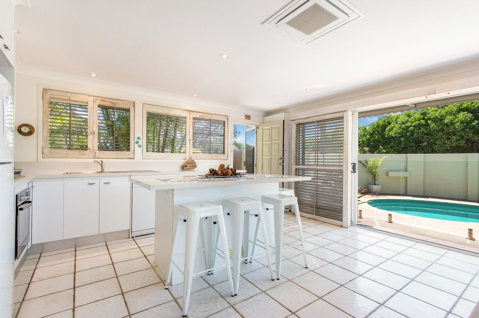 Barefoot in Lennox - Private Plunge Pool & Beach Frontage & Wifi