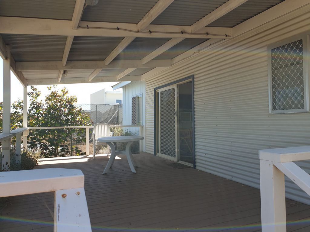 Jurien Bay View Bungalows - Island View