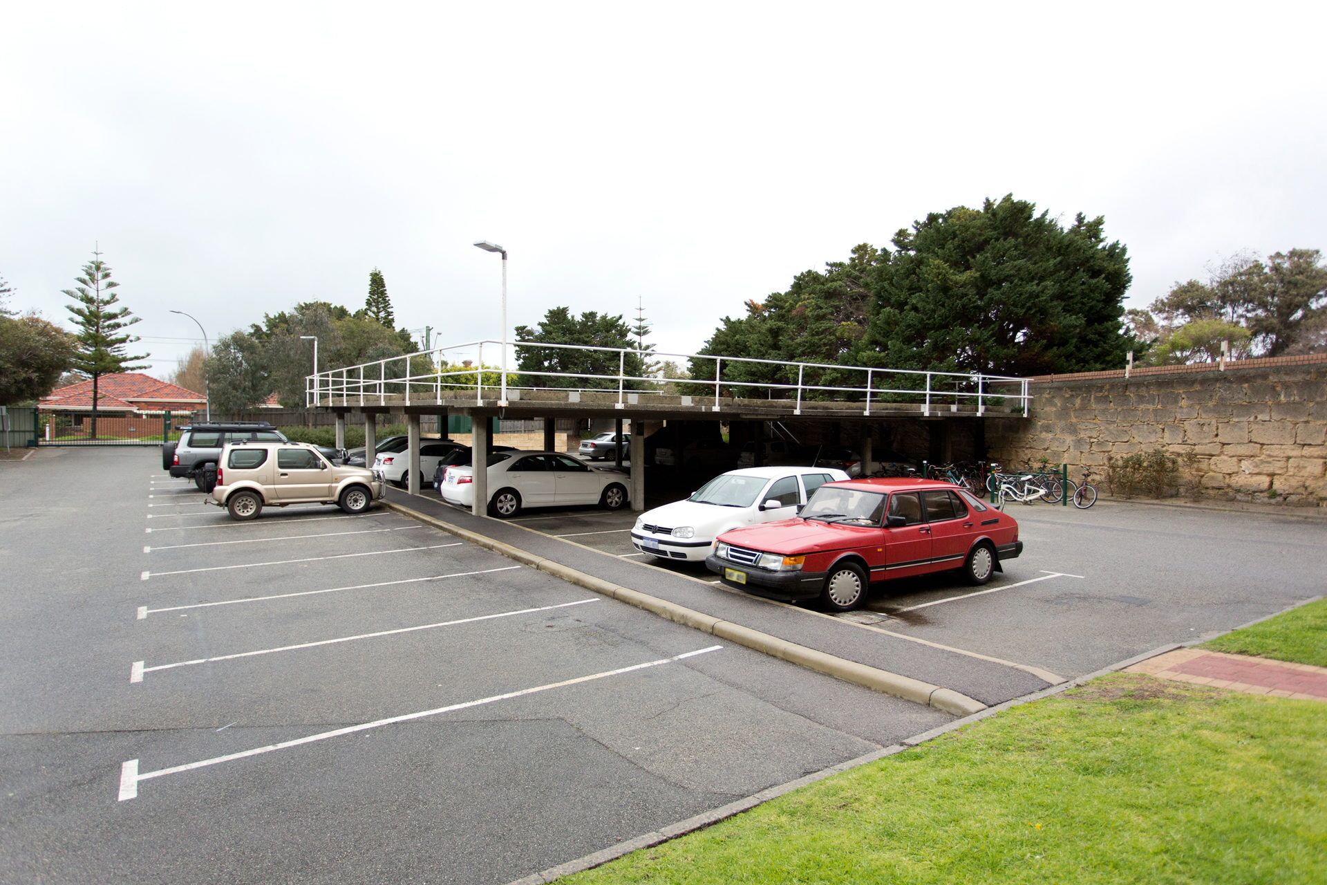 The Local - Central Fremantle Apartment