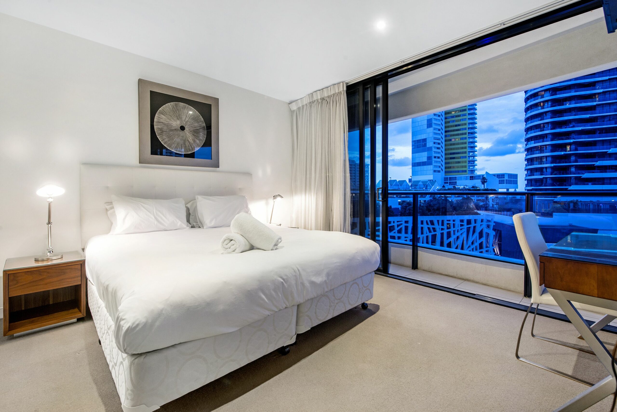 Oracle Broadbeach Apartments