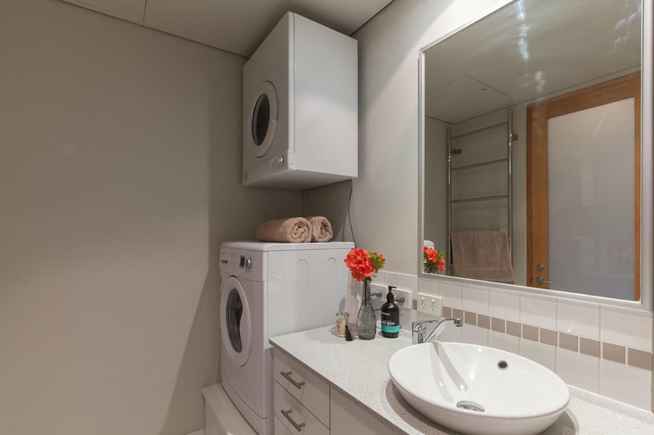 Executive Style First Floor Apartment With Large Alfresco Balcony