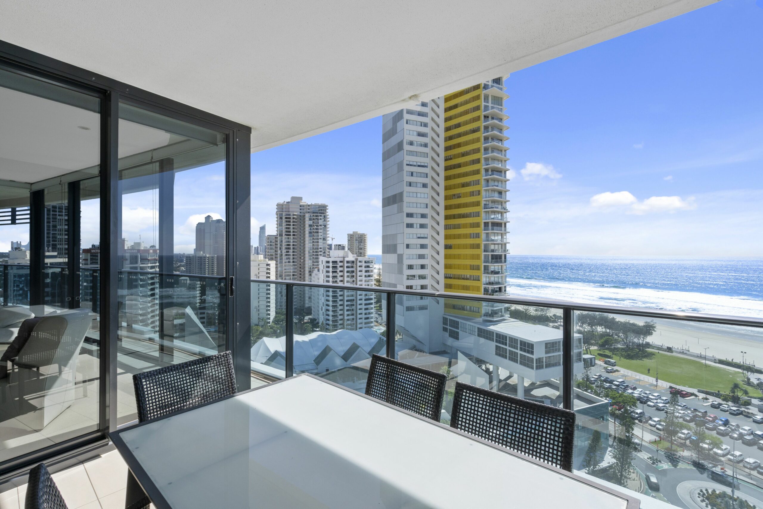 Oracle Broadbeach Apartments