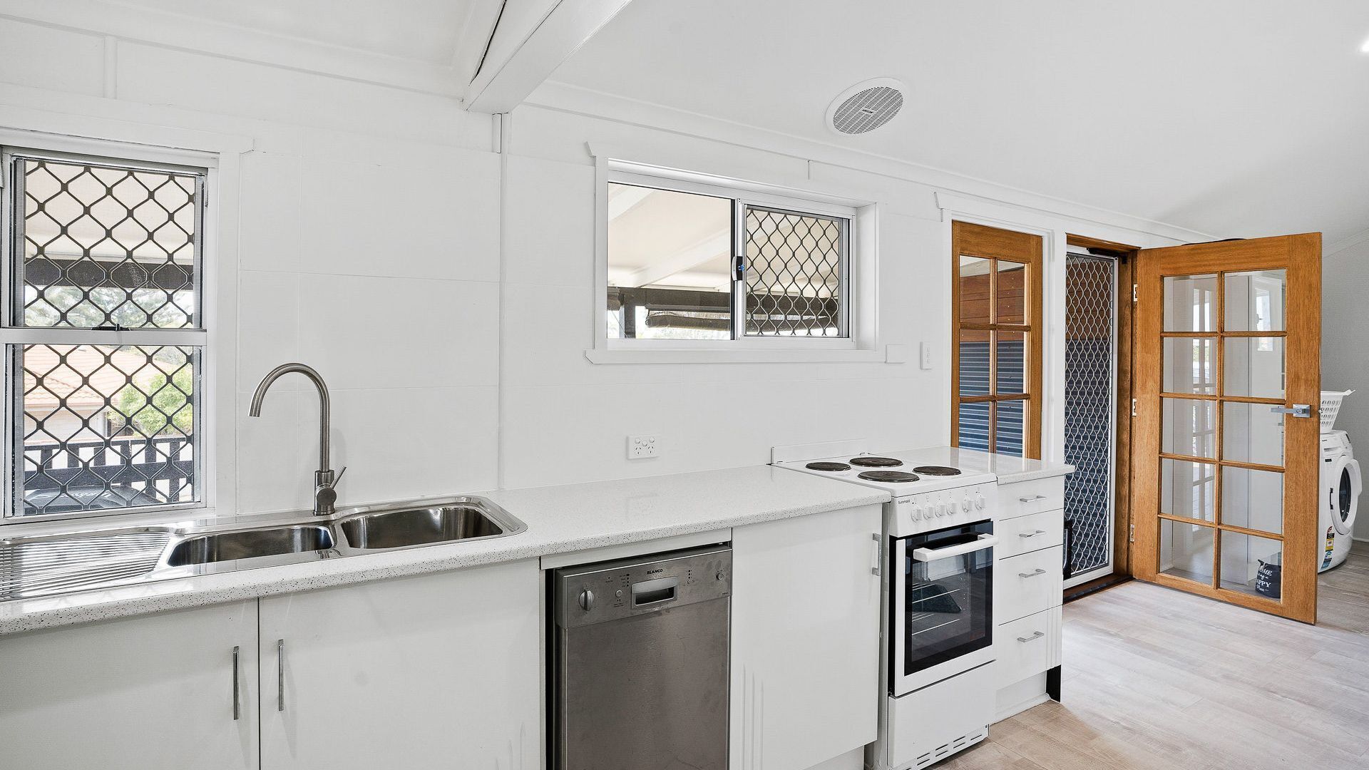 WAT5/2 - 2 BEDROOM UNIT ON WATTLE