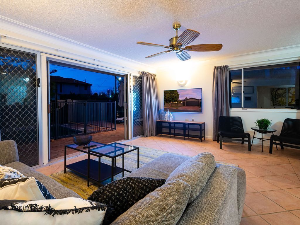 4 Bedroom Surfers Paradise Home Located in Prestigious Isle of Capri