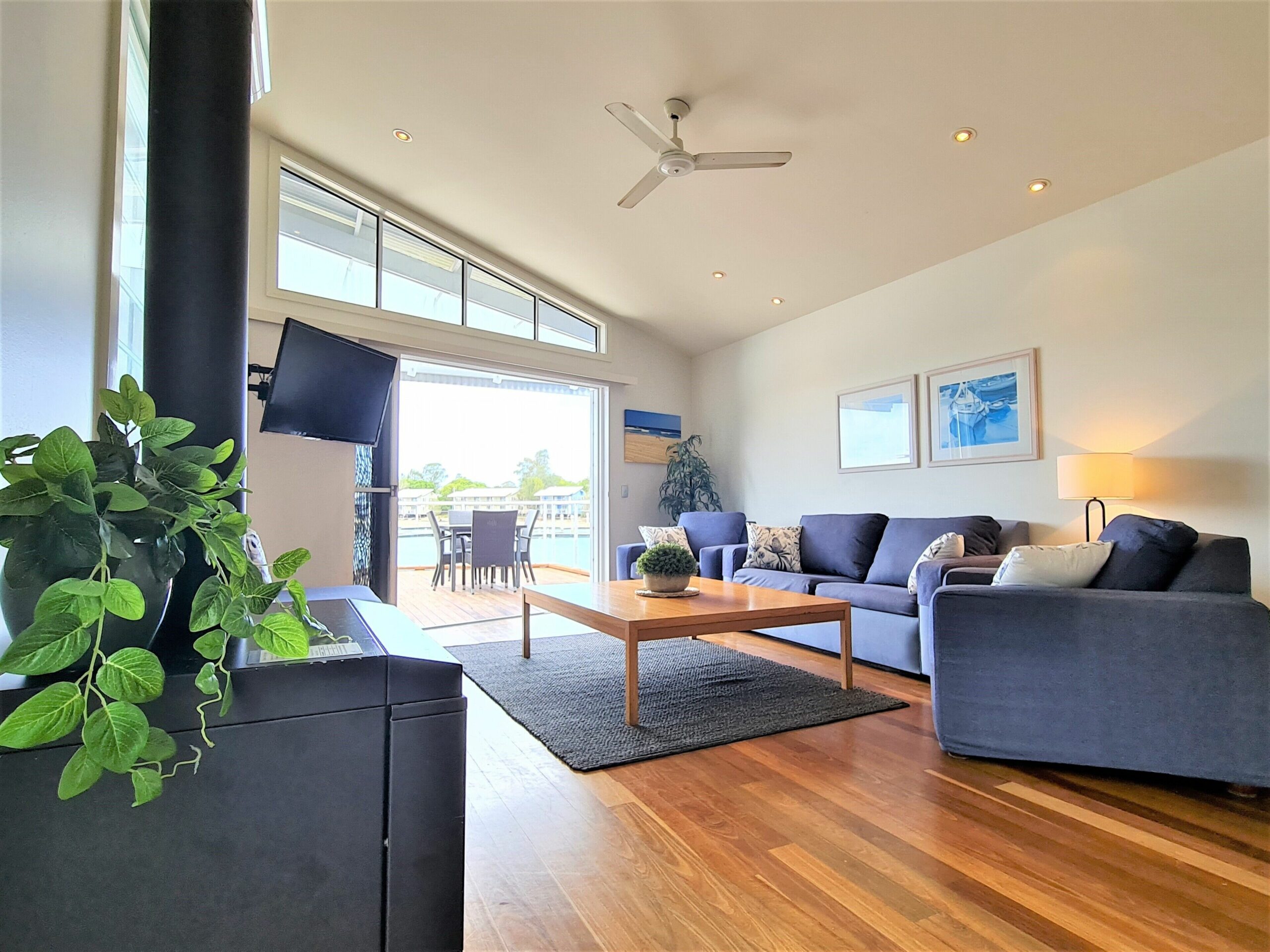 Beachfront Marina Lodge - South Stradbroke Island