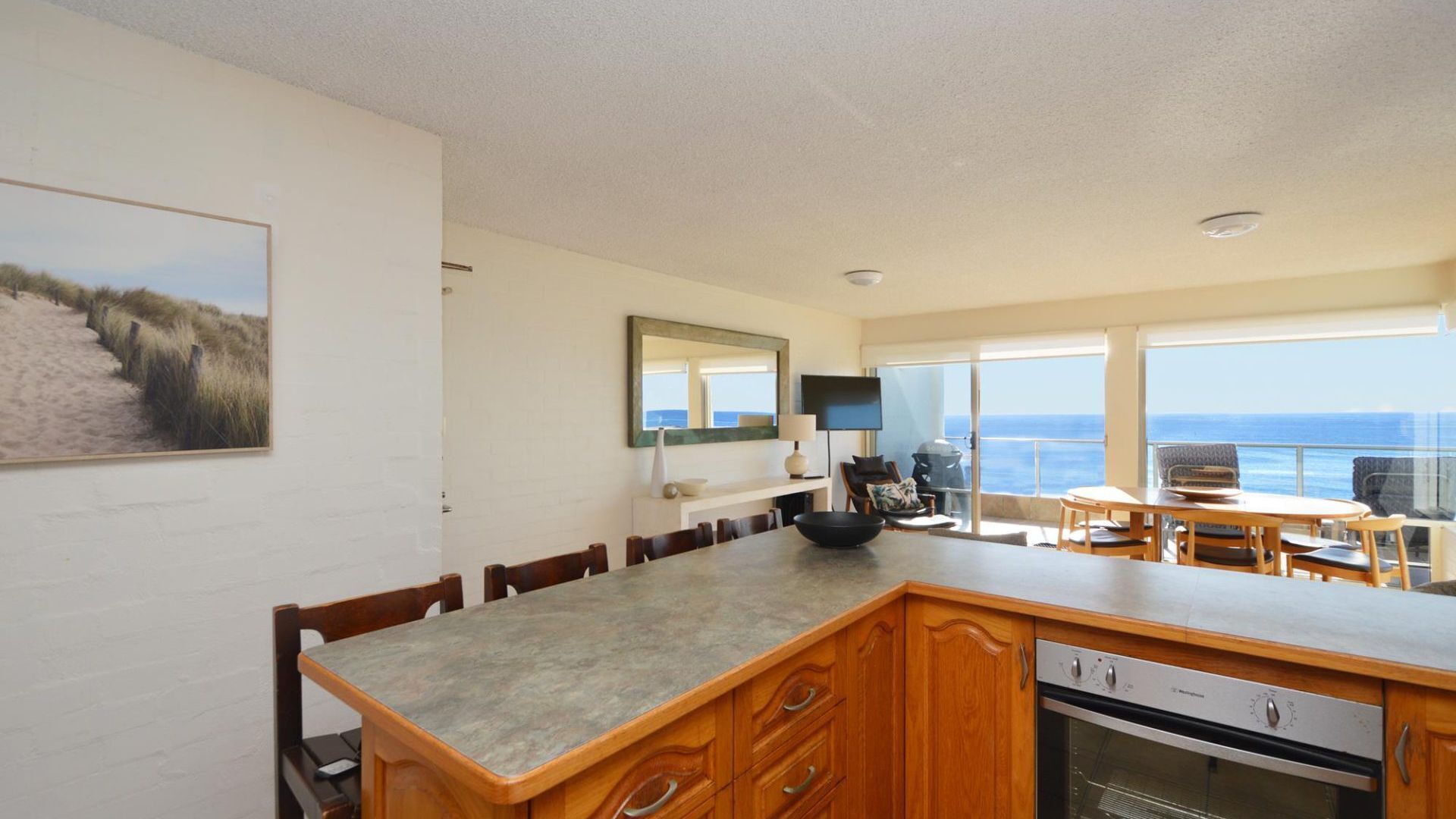 Suncrest unit 4, Absolute Oceanfront, Yamba