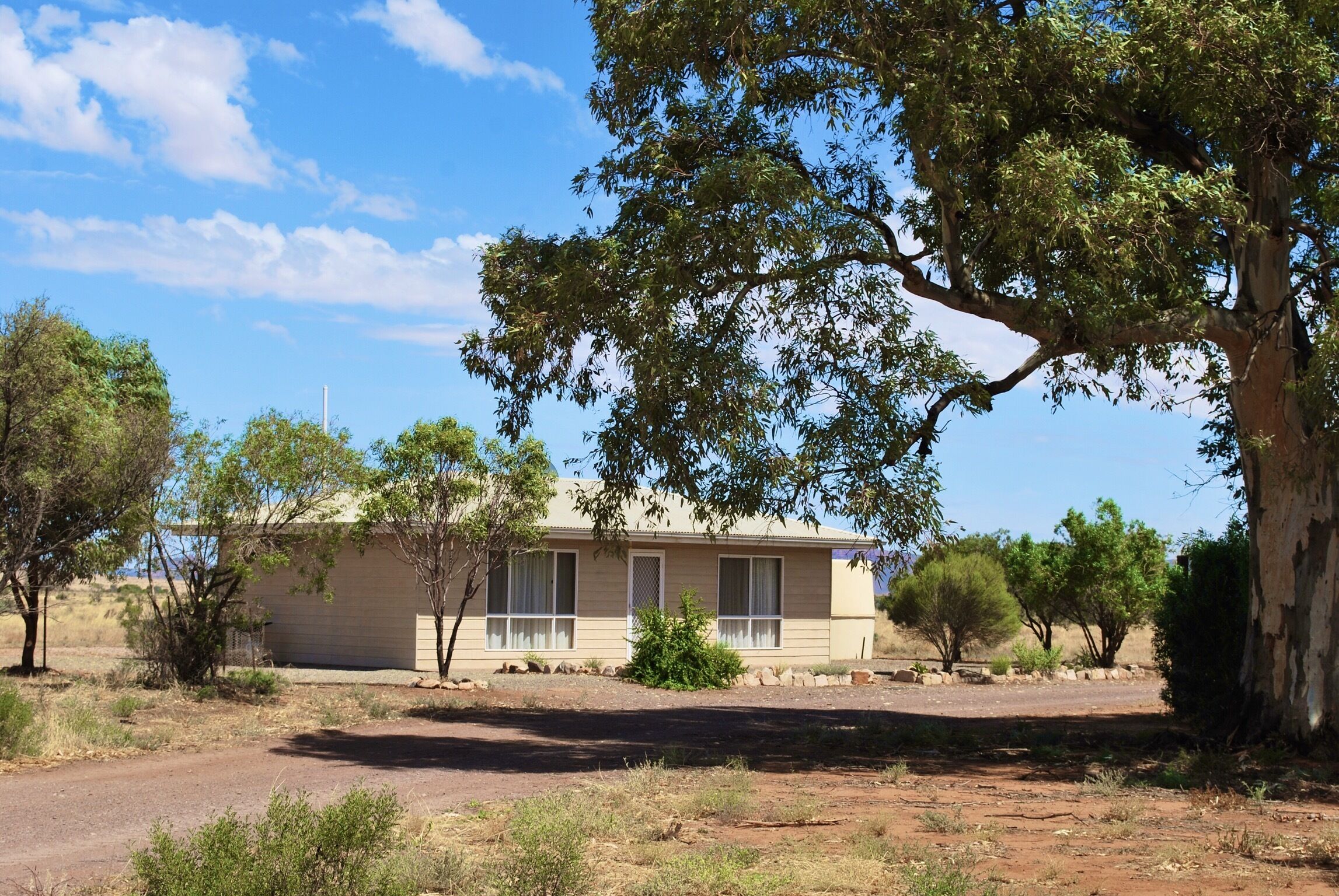 Hillview Cottage