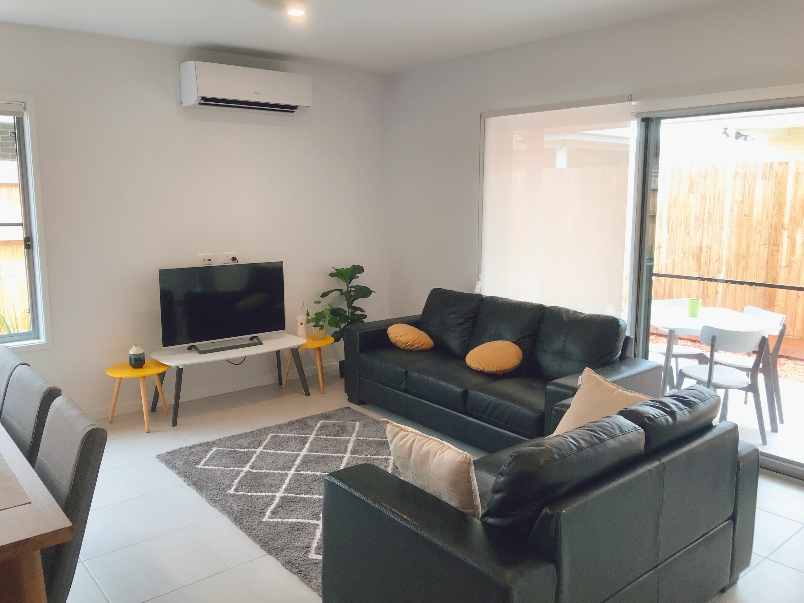 Entire Brand new Spacious House in Strathpine