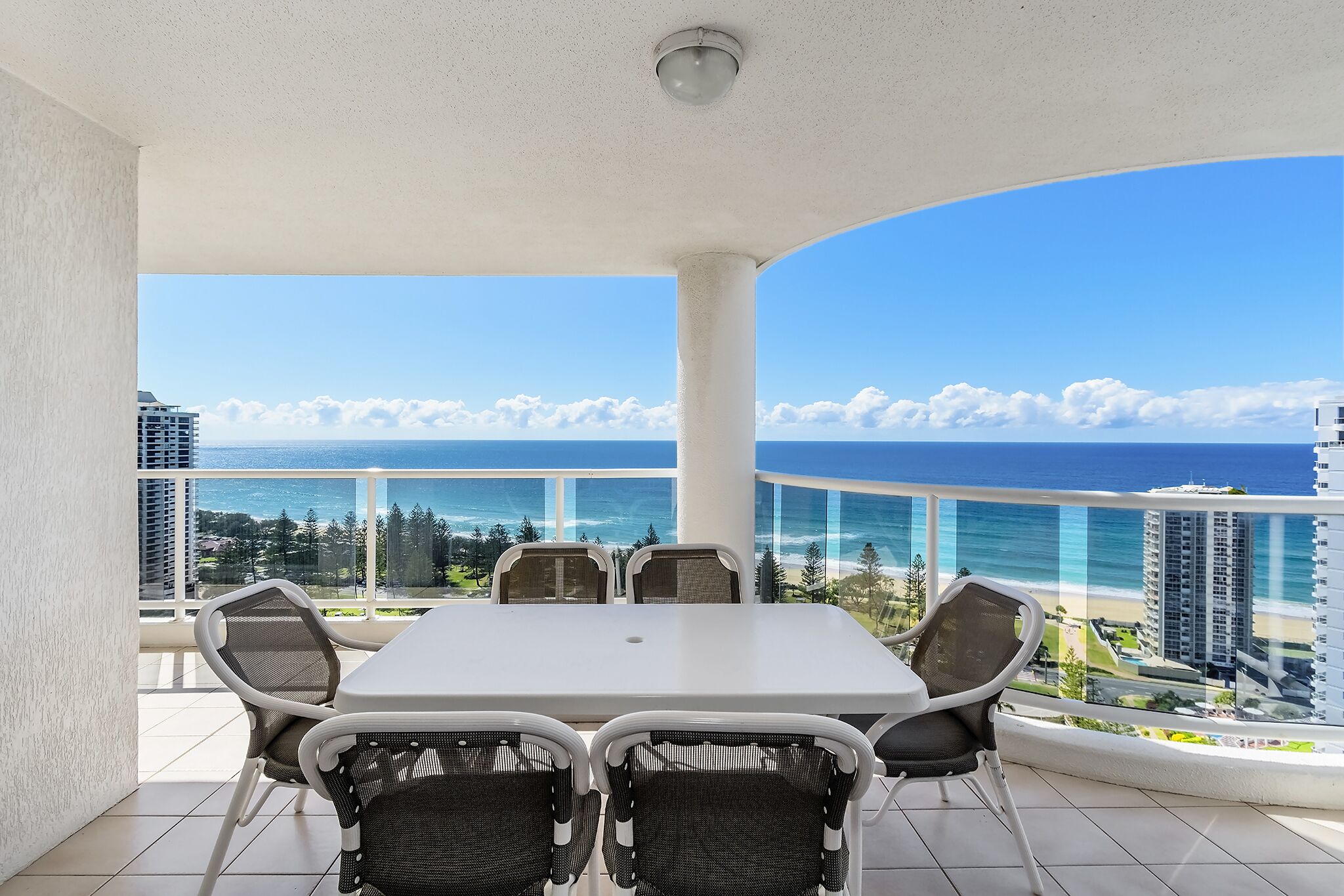 Oscar on Main Resort - Superior 3 Bed Ocean View