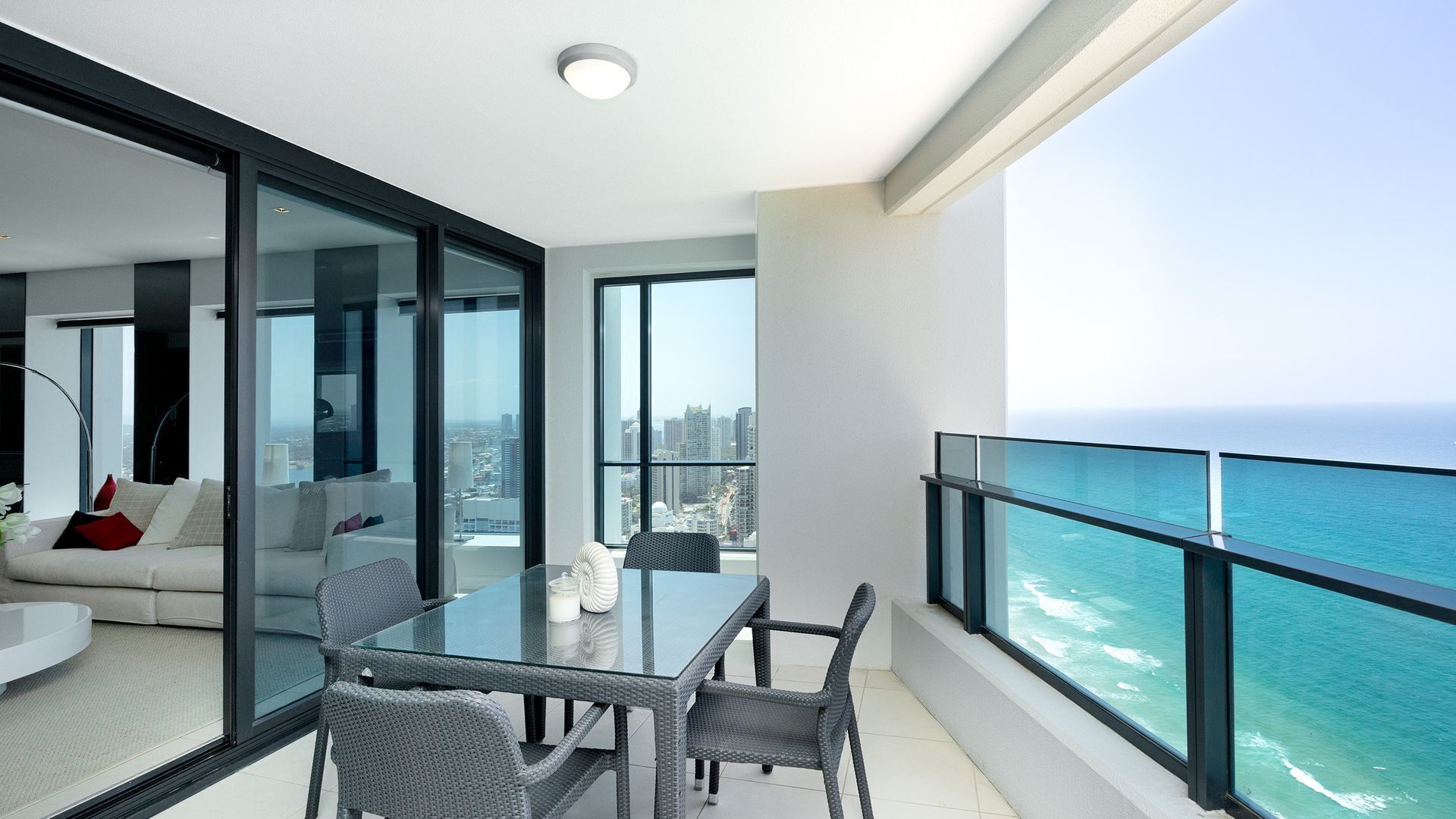 Luxury For The Soul 2 Bedroom Beachfront Apartment